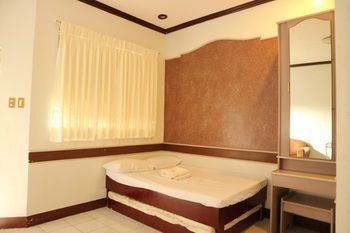 Mayon View Garden Apartelle & Restaurant Legazpi Exterior photo